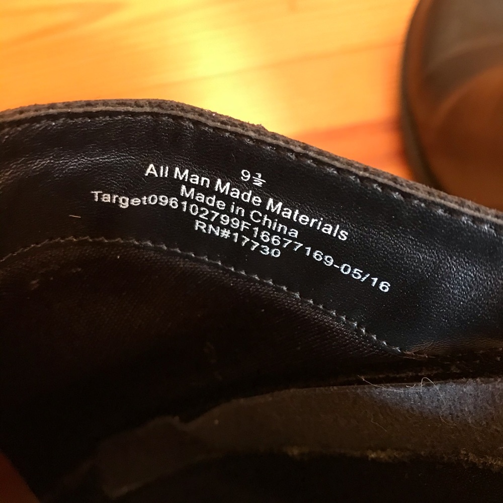 Dolce Vita Black Faux Leather Ankle Zip Boots, EUC, 9.5 - Picture 7 of 11
